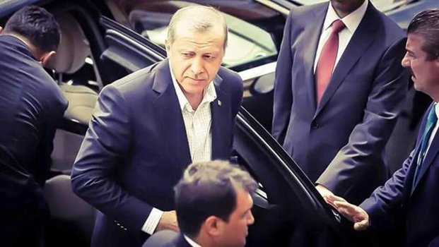 Bir Adamın Kıymeti, Himmeti Nispetindedir.
Kimin Himmeti Milleti İse,
O Kimse Tek Başına Küçük Bir Millettir
S.Nursi