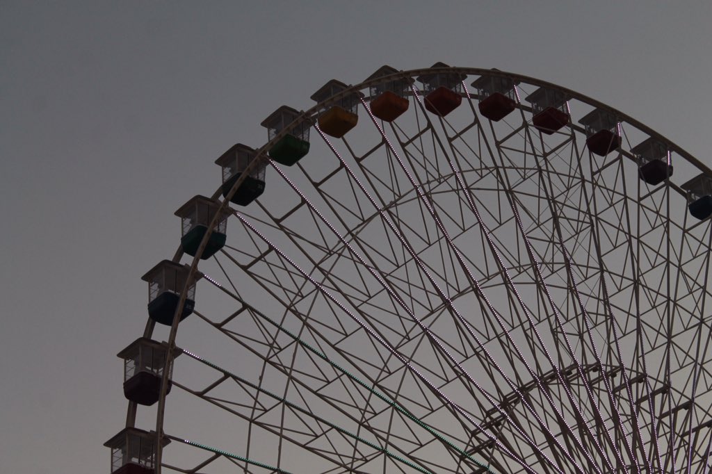 swearonah's tweet photo. @swearonah #GlobalVillage #القرية_العالمية 💗😴 #3_nov . . Insta:s.a.h1 https://t.co/jkXA1BSPd5