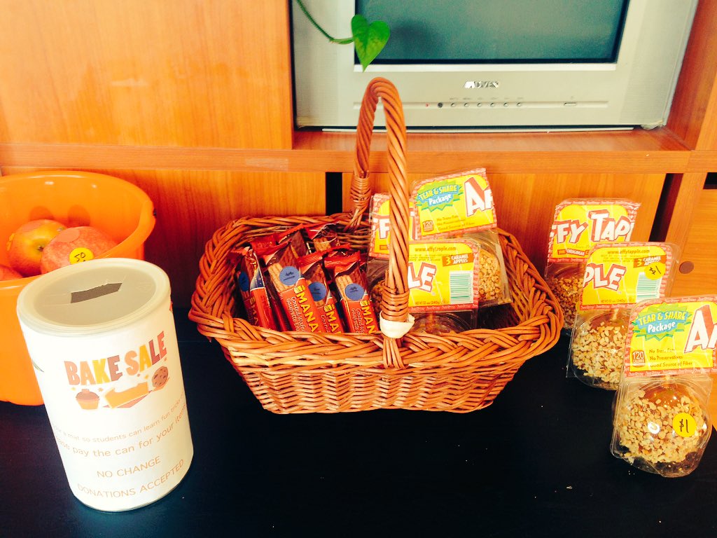 BellaManos's tweet photo. Break dance bake sale has begun! Can't wait to see what else we come up with! #breaknbake @PALmoves https://t.co/gF5FU7HNNL
