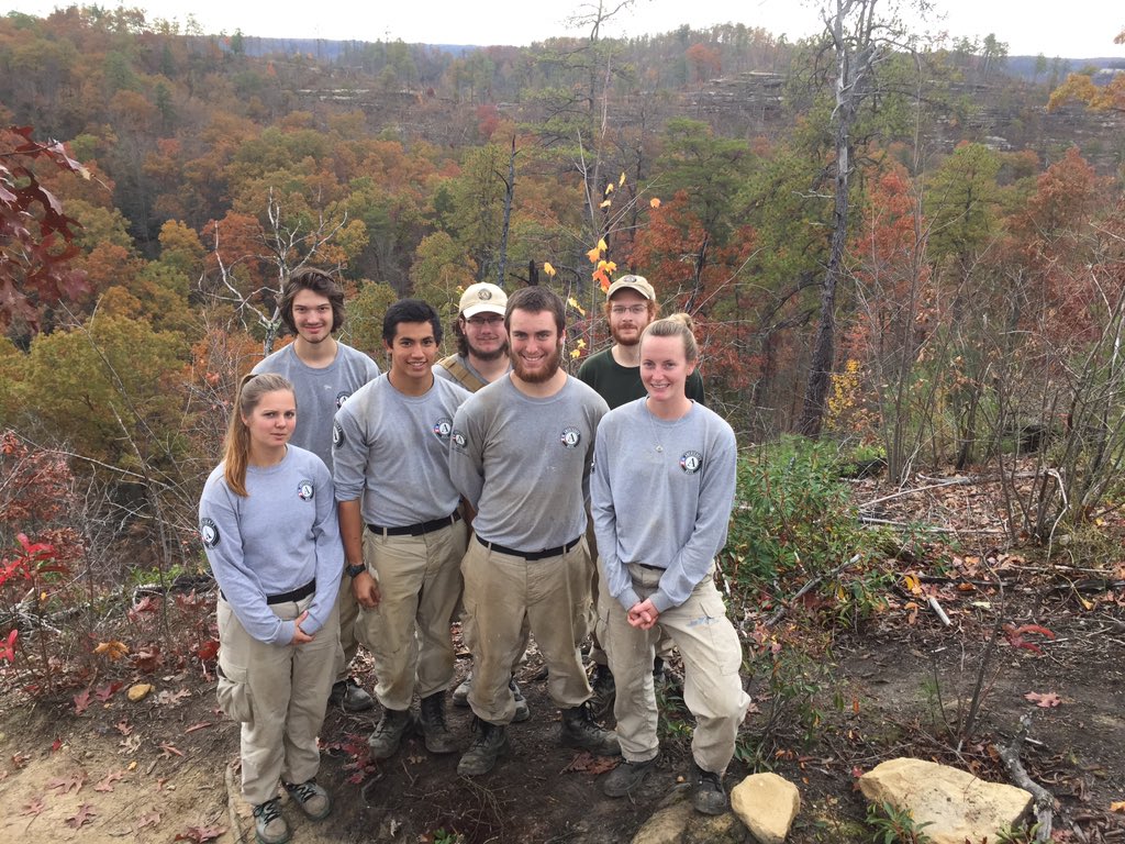 AmeriCorpsNCCC's tweet photo. .@AmeriCorpsNCCC staff spent the day with #River5 at the Red River Gorge in Kentucky! Thx @forestservice https://t.co/I6OjUmuP8v