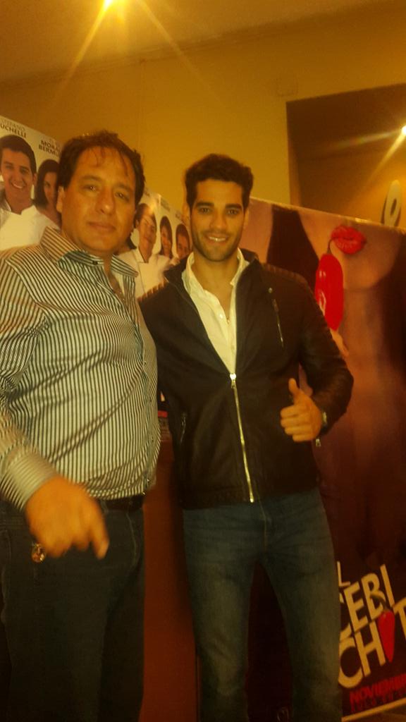 elcebichito2015's tweet photo. Aquí @GutyCarreraT  y Martín Landeo  película @elcebichito2015 ESTRENO 5 DE NOVIEMBRE SOLO EN CINES #CONSUMEPERUANO https://t.co/hV9ssd1xWF