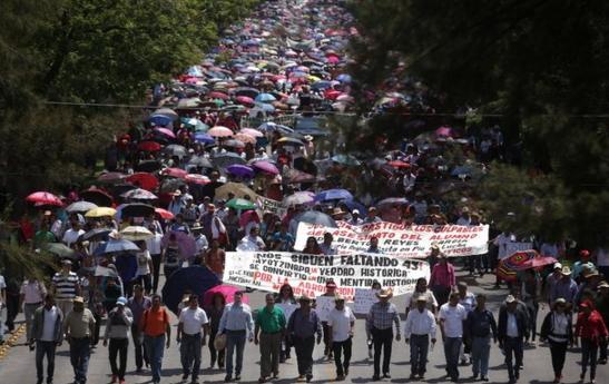 Minuta_Legis's tweet photo. Hay 28 órdenes de detención contra maestros y normalistas: PGJE-Michoacán https://t.co/cO2d9CHF2s https://t.co/wMXWs6Xar4