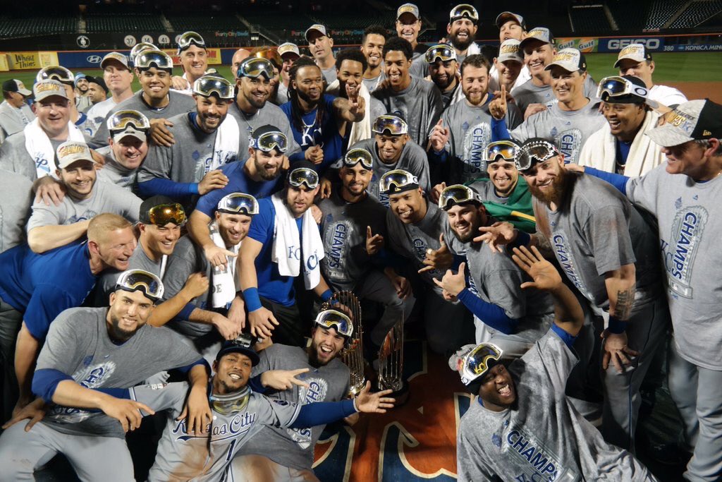 bgdaddyj's tweet image. #gotthecrown