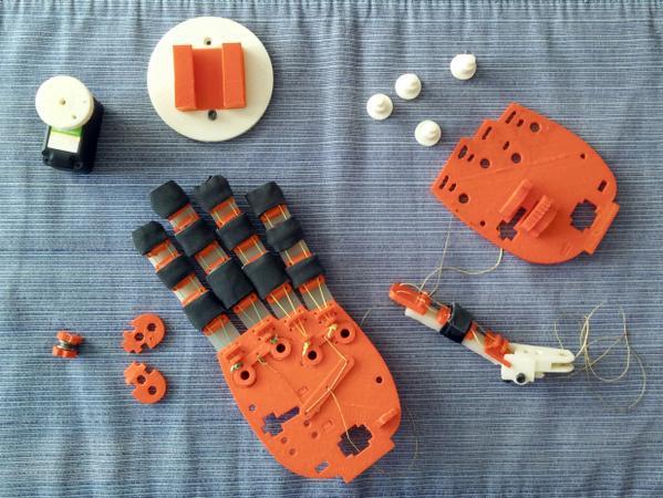 hackadayio's tweet photo. Hackaday #SuperCon speaker announcement! @mliarokapis talking about #3D printed prosthetics https://t.co/y2IuANLoSi https://t.co/eAwJIEkpe7