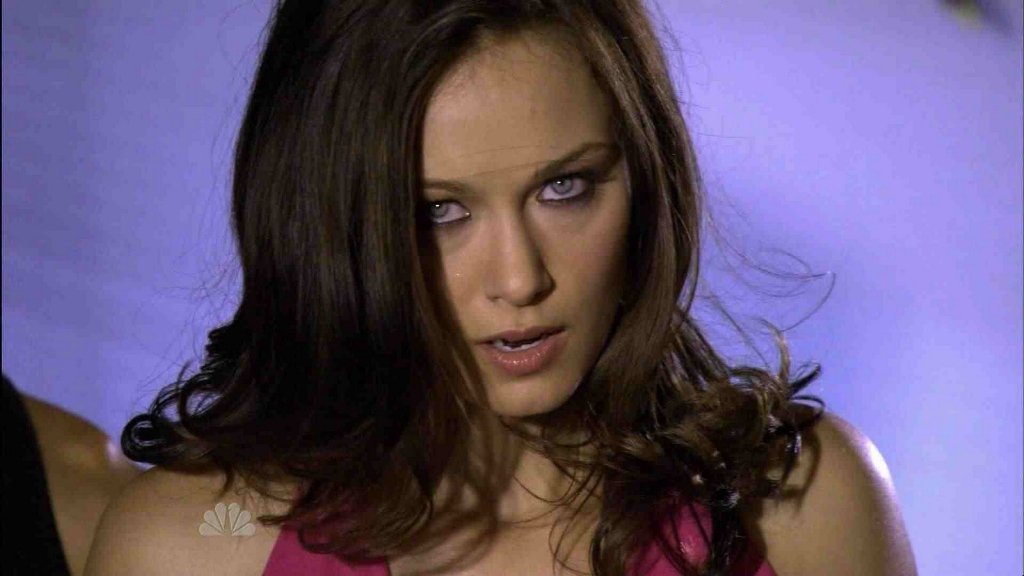 New Transformer acc Part of OUAT not new to RP and I'm descriptive  RPer RT