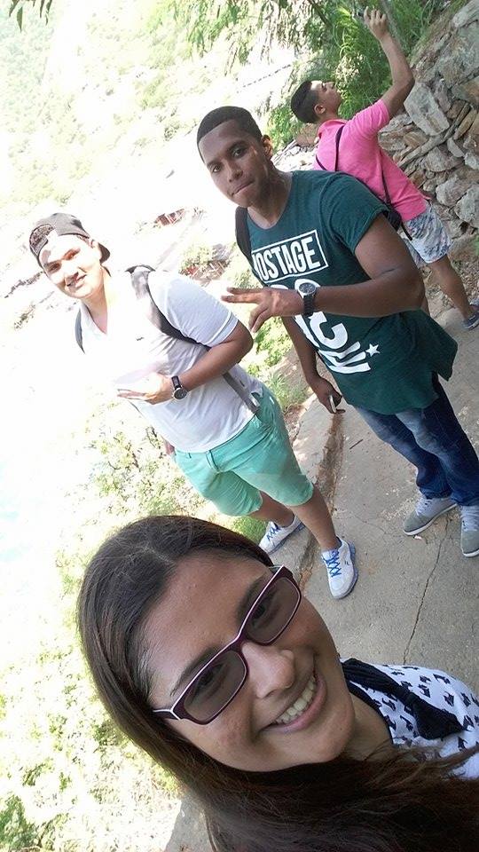 kevinmaker7's tweet photo. muchas familias disfrutan de las hermosas playas de taganga no las dañemos #TAGANGALIMPIA @CMateoBotero https://t.co/tCG4uuAfMu