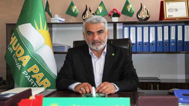 Seni de unutmadık
DOĞU'DA oylar bölünmesin diye seçimlere girmeyip 
AK Parti'ye oy veren Hüda Par'lı YİĞİT
<a href="/bayhazr/">hazar hüseyin</a>