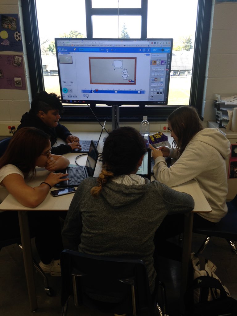 LHS_MrsJeske's tweet image. Utilizing the teaming tables in #CulinaryBasics #LeydenPride