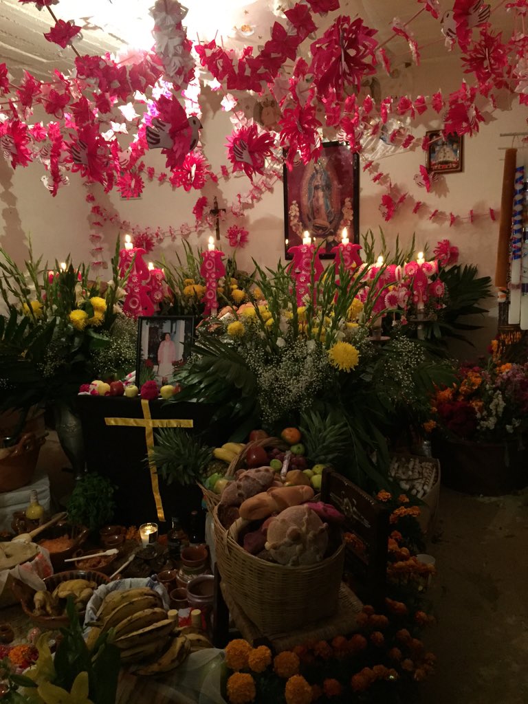 mellamo_vero1's tweet photo. @OcotepecMorelos felicidades por su maravillosa tradición de las ofrendas, algo completamente mítico , gracias. https://t.co/OrOh7hnZLJ