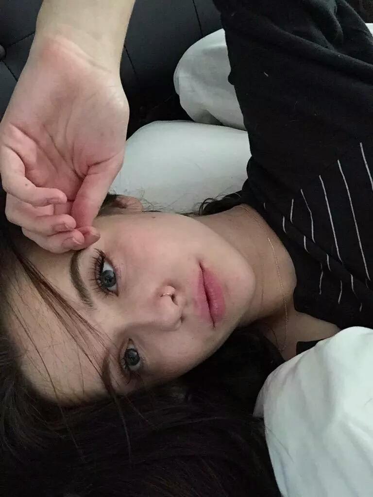 ✨(insert interesting caption here)✨