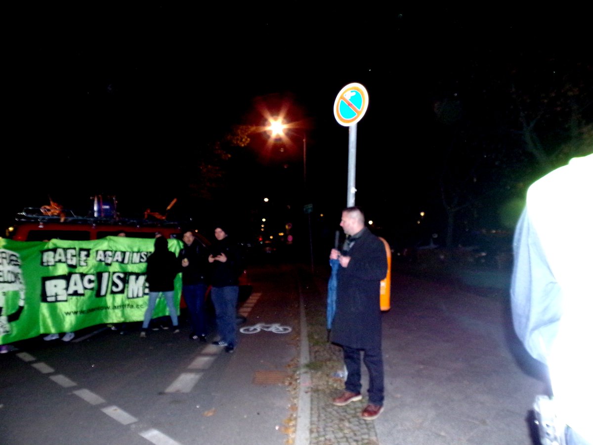 DidiDohle's tweet photo. #jothal traurige #NPD Menschen wo man hin schaut https://t.co/fyBArTrNsL