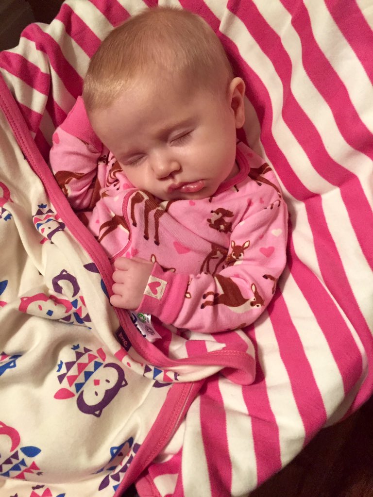 seeyouatthebar's tweet image. Baby Vivienne is now 12 weeks old #loveher #thirdchild #lucky