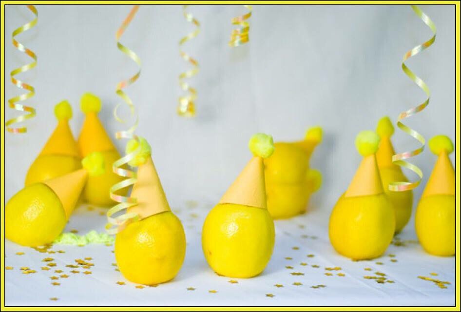 ThaAlienGal's tweet photo. They're lemons and they're celebrating 
#StoneRosesAnnouncement https://t.co/mNCL7VE8HI