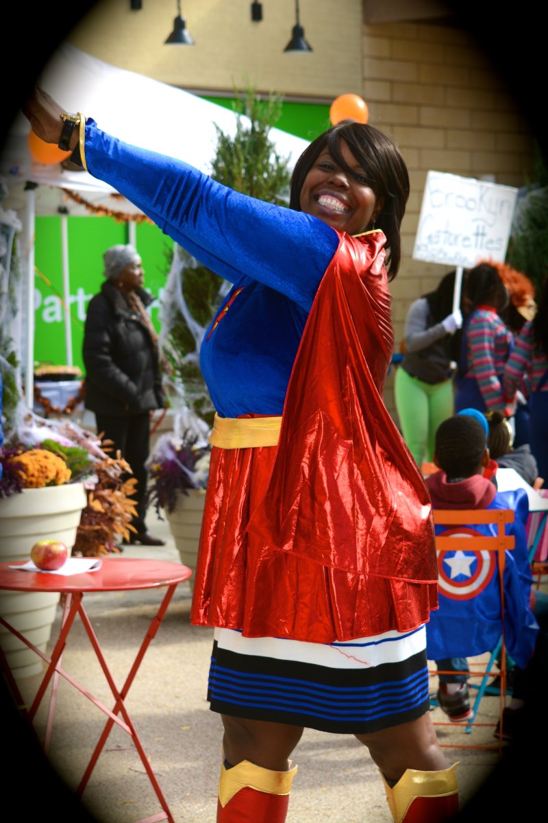 WhatsupNewYork1's tweet photo. 2015 @PitkinAvenue #Halloween #Parade &amp; #Harvest #Festival #BrownsvilleBrooklyn @AssemblyLWalker @NYPD73Pct https://t.co/8eTM0DHqAz