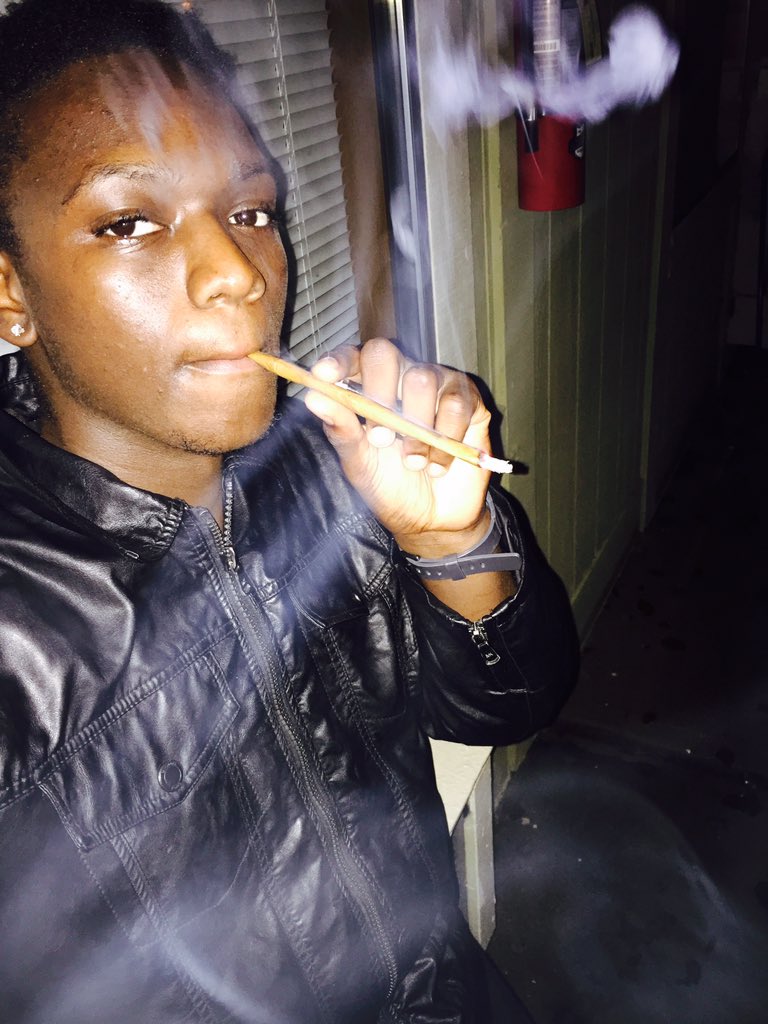 LongMoneyTez's tweet photo. #LongMoneyLifeStyle #I #Promise π¬ https://t.co/q7FDCPvHp5