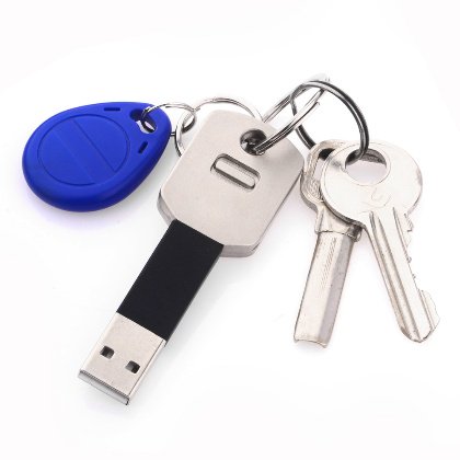 ToGoCharger's tweet image. !!!THERE IS MORE!!!   
Have your charger on your key chain!
Message for orders and pricing