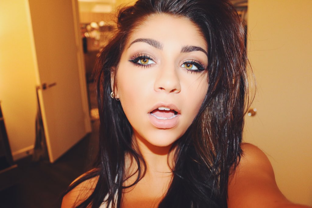 Andrea Russett - BUTTERFLY WINGS OUT NOW on Twitter.