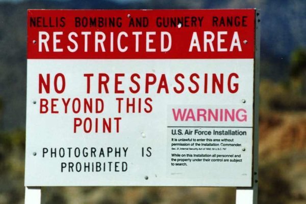 world_para's tweet photo. The Roswell crash changed the paranormal world. https://t.co/8htHd4E1e4 https://t.co/CvKk0IbcAL