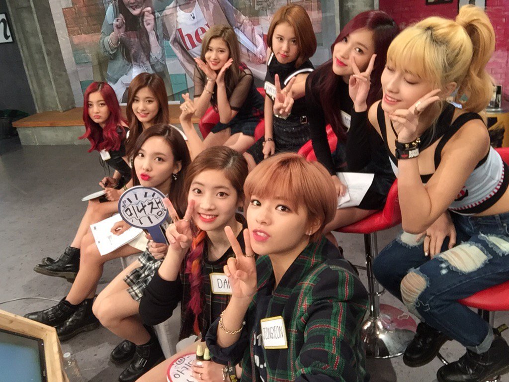 Five more minutes!! <a href="/JYPETWICE/">TWICE</a> is ready!! Are you?! #TWICE_ASC