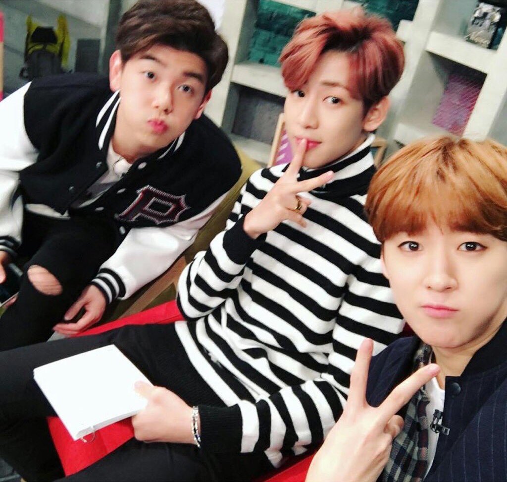 Mykiekiii's tweet photo. วินใช้ our boy ว่ะทั้งที่แต่จริงๆแล้วก็คงอยากใช้ ma boy สินะ ถถถถถถถถถถถถ
#WinBam https://t.co/Pdw7CvNgNE