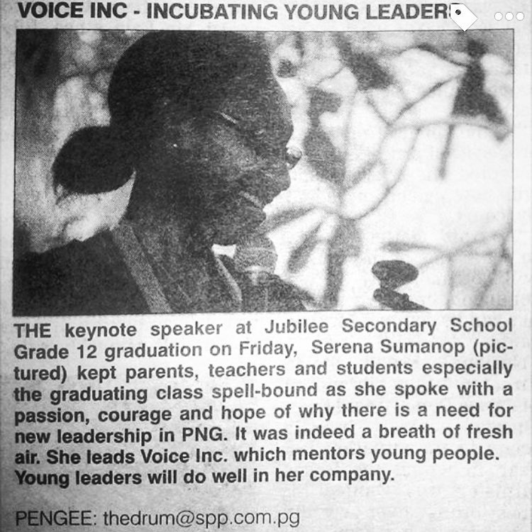 TheVoiceIncPNG's tweet photo. Incubating young leaders! @SerenaSumanop speaking at JCSS Grad. The Drum -@Post_Courier #PNG #leadership #cleangen https://t.co/vbeizd2M5M