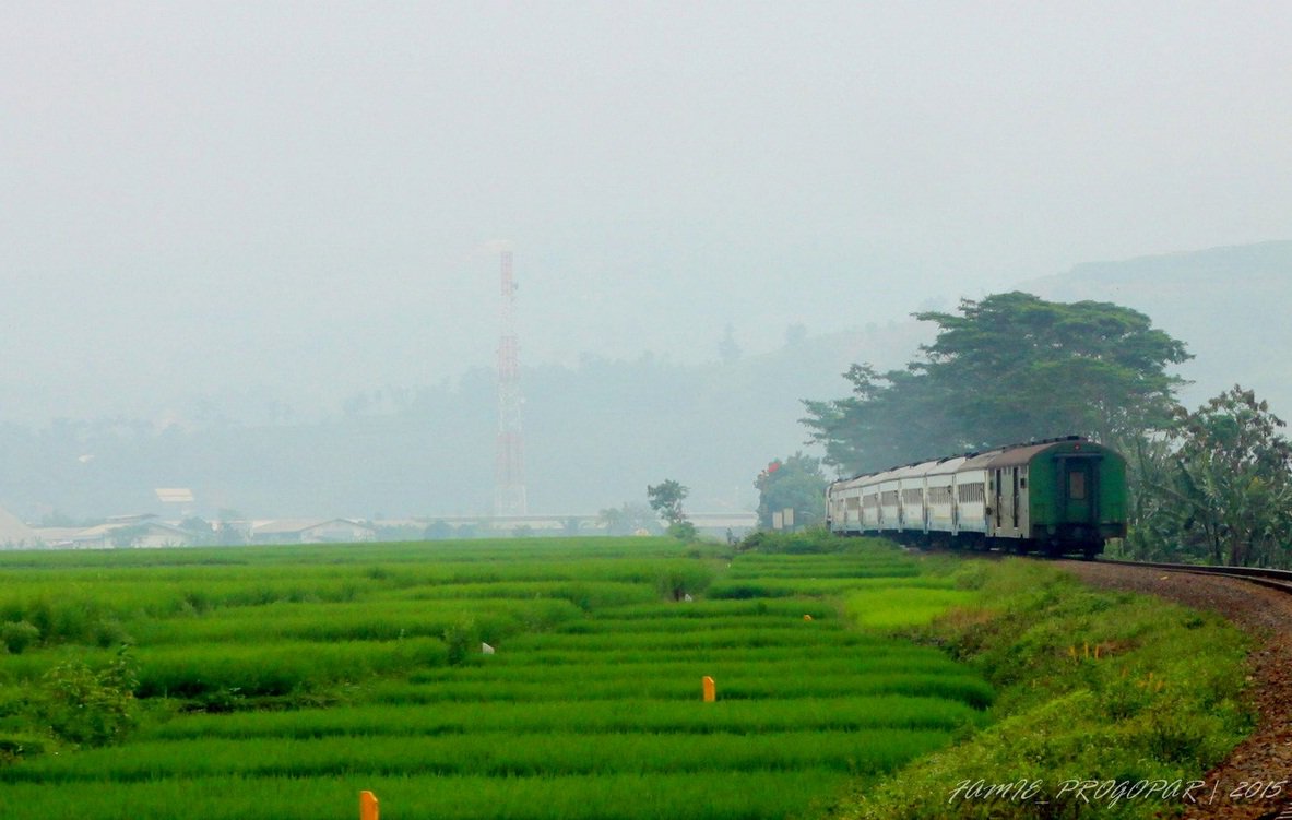 Kereta Api Indonesia tweet media