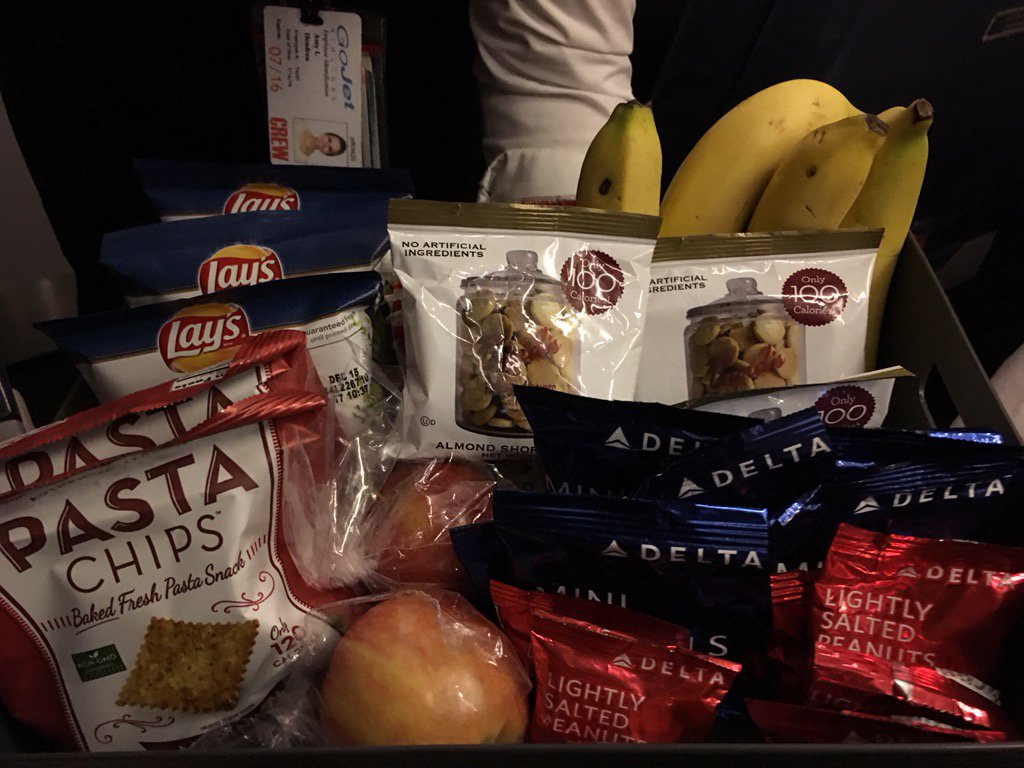 byrdcookieco's tweet photo. So excited to see @byrdcookieco #cookies on @Delta flight back to #Savannah last night! #deltacookies #flydelta https://t.co/Ld5PjImnTY