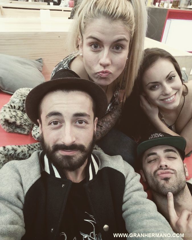 realityopp's tweet photo. #Marina #arizt #niedziela #vera #granhermano16 #gh16 #gh de @_gh16__. Opina en https://t.co/lKQgZcEjwE https://t.co/VAXKI4ObvD