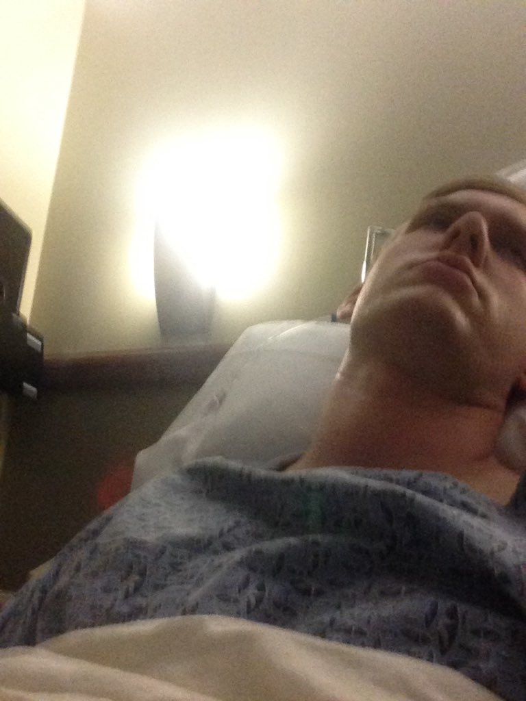 VanderFly69's tweet image. I found these on my phone from after surgery lol