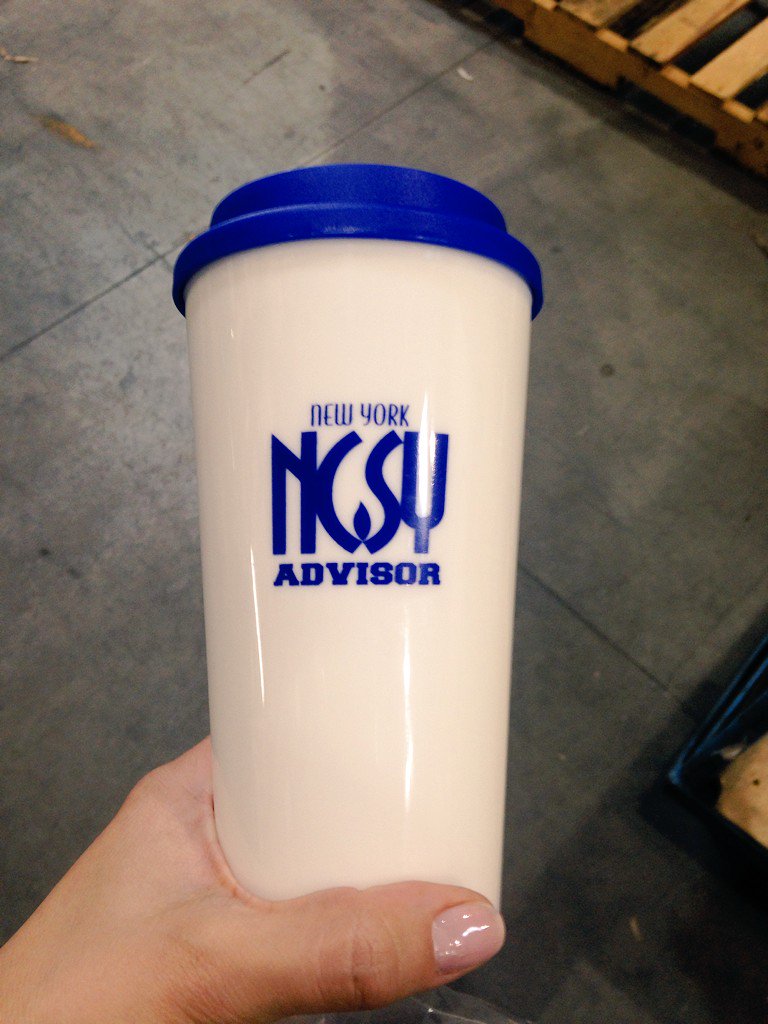 ayeletroller's tweet photo. @JonAck21 @NYNCSY @TheRabbiKohl @YUNews Thank you! And thanks to everyone who came!! #advisorlife #SWAG https://t.co/YqcuGY0auR