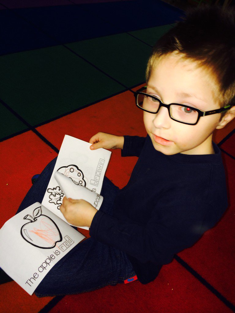 kellyaoconnell's tweet photo. Kindergarten Students are Readers @ColgateES @andreabcoker @edicello15 #colgateproud https://t.co/n4pkpM7MhI
