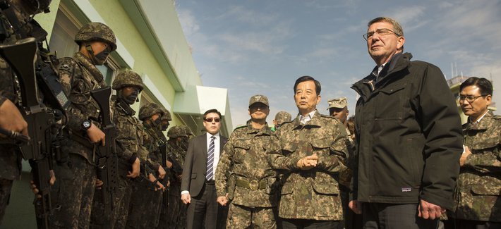 DefenseOne's tweet photo. Maintaining the Edge in the Age of Everything https://t.co/IIsrbjDCYR https://t.co/bfBgRSIlic