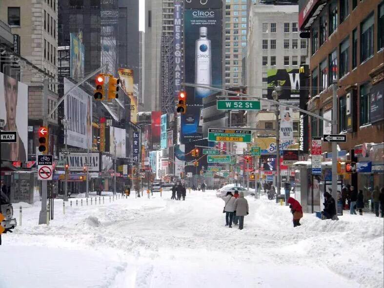TheParadisePics's tweet photo. There's something about NYC winters🌨☃❄️ https://t.co/EBVmlnhHMC
