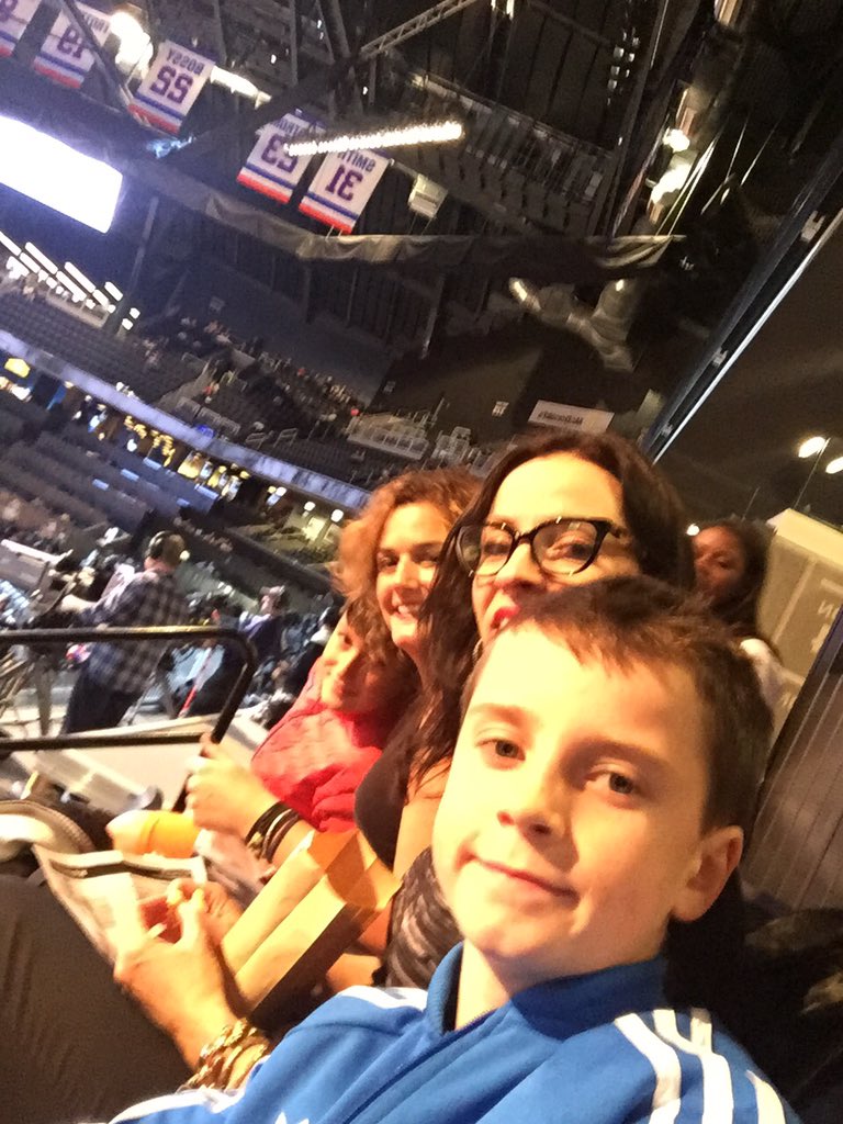 jenniferkellogg's tweet photo. #NETS1102 https://t.co/xUBdx6lgDB