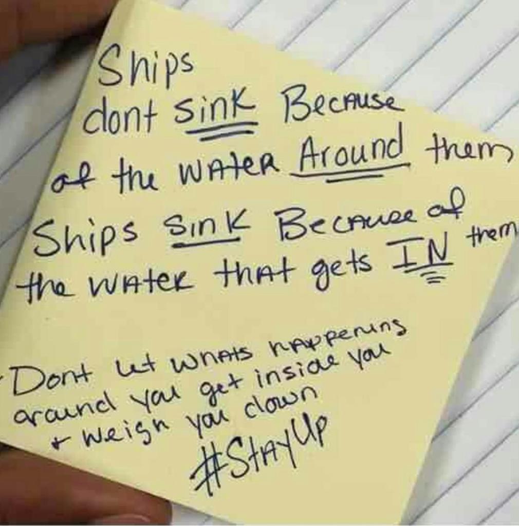 DinalloHeights's tweet photo. #StayUp https://t.co/48Hf7TVGBn