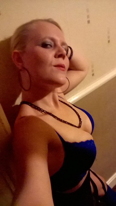 End of night selfie. Fab night with my girls @MdlPennDreadful &amp; @CarmaRay &amp; big thanks @Beverleymanx<a class="tags" target="_blank" title="On Twitter" href="/?out=eyJ0eXAiOiJKV1QiLCJhbGciOiJIUzUxMiJ9.eyJpYXQiOjE3MjQ0MTc0MjQsImlzcyI6InR3cG9ybnN0YXJzLmNvbSIsIm5iZiI6MTcyNDQxNzQyNCwiZXhwIjoxNzU1OTUzNDI0LCJyZWRpcmVjdF91cmwiOiJodHRwczovL3R3aXR0ZXIuY29tL01kbFBlbm5EcmVhZGZ1bCJ9.JiJiPZgOUfYLaX6wSuEG05WndqSLRBxXBN_D0MBBpnDUdhuSue6BkrIUltH0SI1jcPYwZTnWfkB2P-3r0NenKA">@MdlPennDreadful</a><a href="/tag/adultwork"class="tags"><span>#adultwork</span></a>