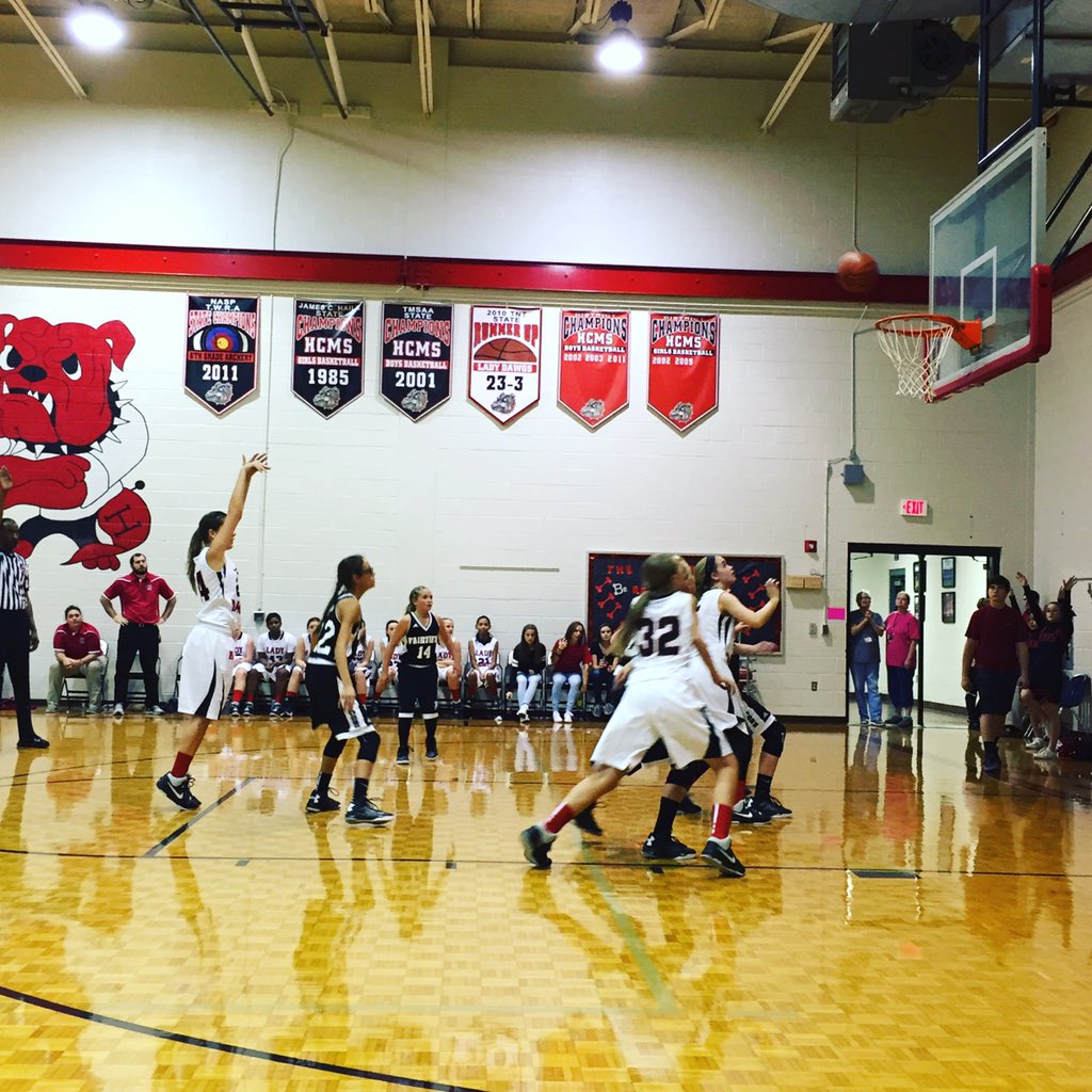 Tough loss tonight for our Lady Dawgs, as they fall to 4-2 on the season. Still a great day to be a Dawg! #pride