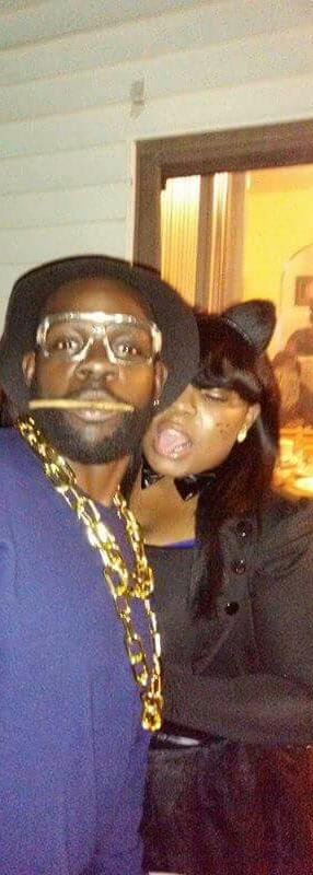 diyyah_18's tweet photo. My face doe and the thing in his mouth is fake. https://t.co/ZP6o0ztWIG