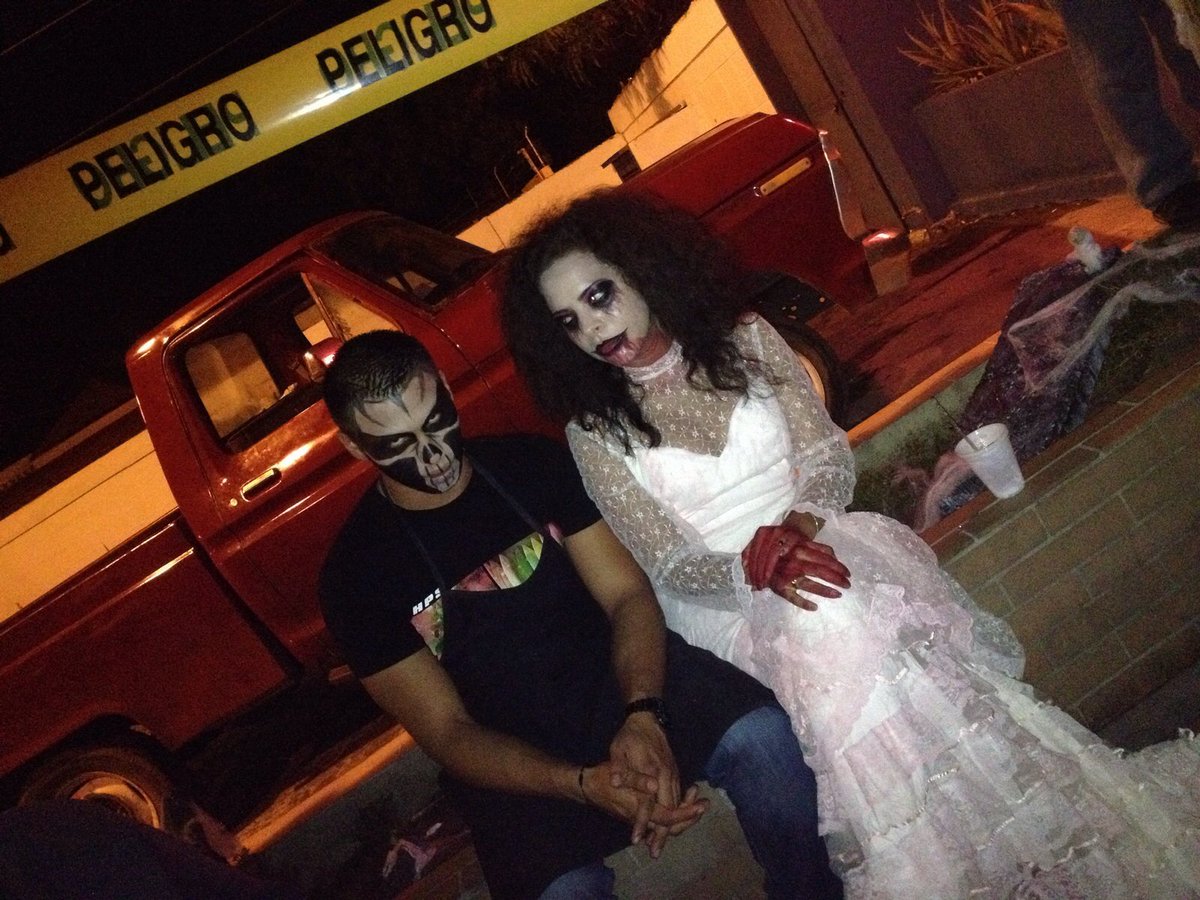 ¿Te animaste a llegar a nuestra Halloween´s Party? Pasanos tu foto y cuéntanos tu pesadilla de la noche... LMC