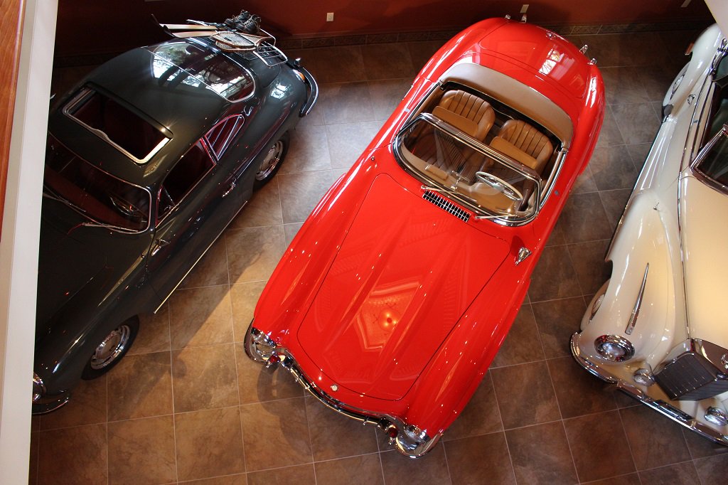HortonsAuto's tweet photo. The most beautiful #MercedesBenz 300 SL that I have ever seen! https://t.co/uU8IOvLS9a