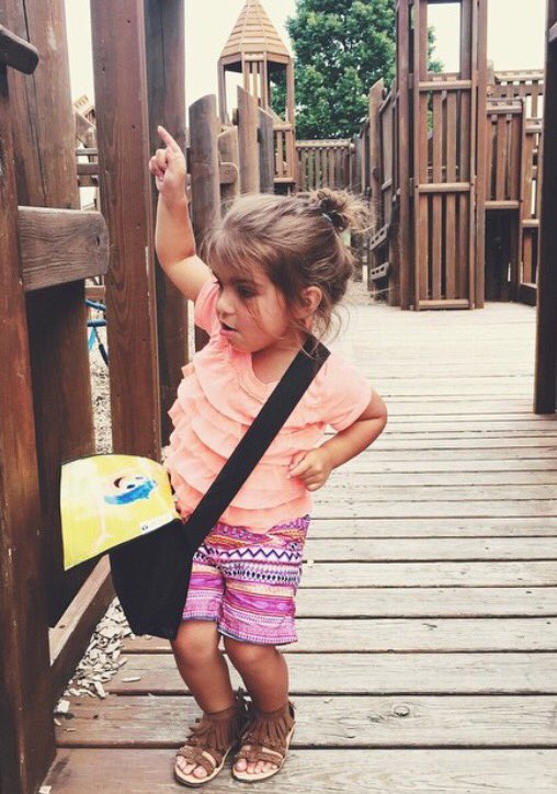 annikapeterson_'s tweet photo. when a 3 year old is cuter than you'll ever be<<< https://t.co/Dyf1Lqv1rN