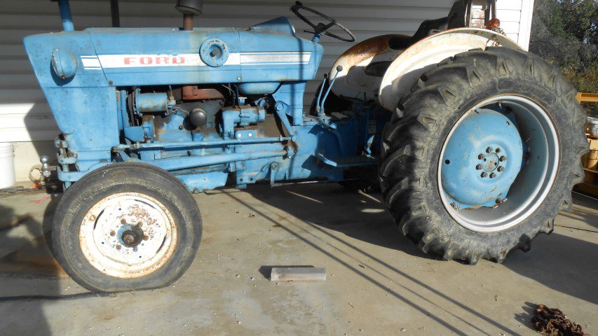 skauctioneer's tweet photo. Sat Nov. 7 at 10am Moberly, MO.Scotty's Auction Service LLC. 
  website. https://t.co/hsXeq9MSfK https://t.co/UyzQ9CwrCI