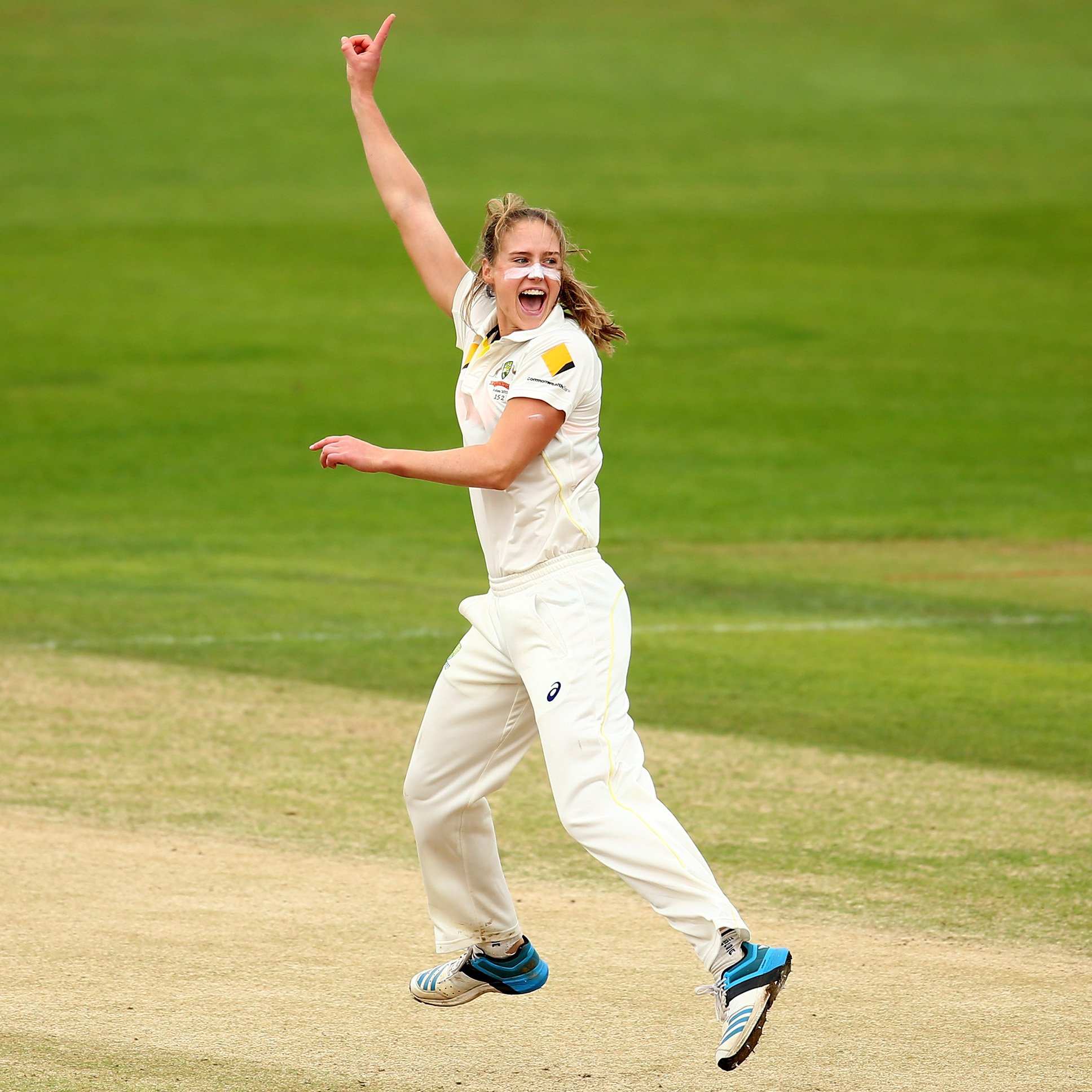 Happy birthday to none other than this year\s Player of the Series, Ellyse Perry! 