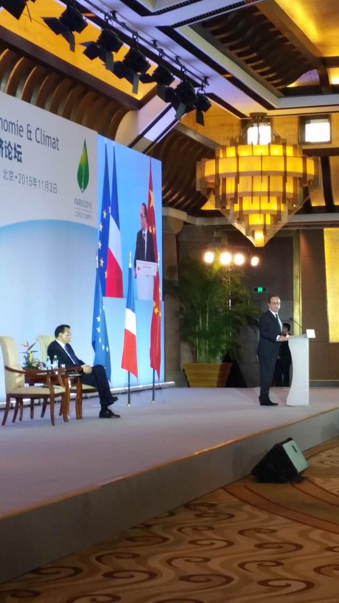 #奥朗德总统访华#今天上午，奥朗德总统与李克强总理共同出席在钓鱼台国宾馆举行的#法中经济与气候峰会#。该峰会由法中委员会与国家发展与改革委员会国家应对气候变化战略研究和国际合作中心共同主办。