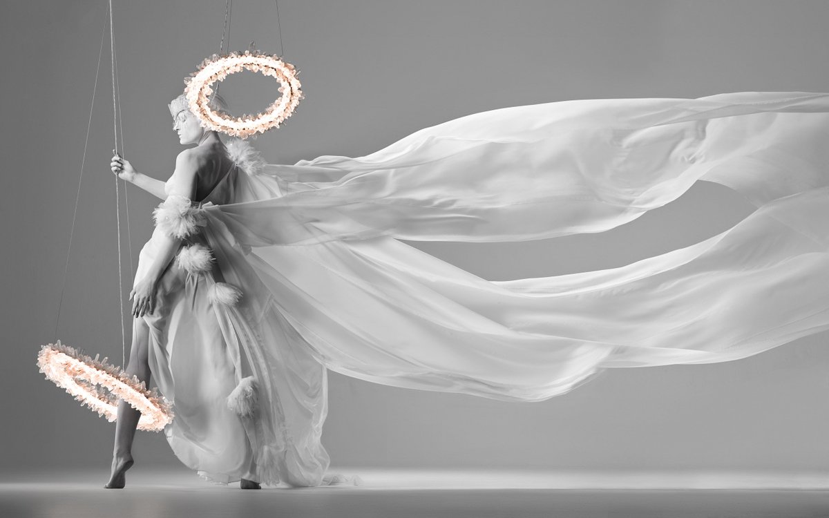 Melbourne Design Week at #DubaiDesignWeek / <a href="/dubaidesignweek/">Dubai Design Week</a> <a href="/DesignMattersV/">DesignMattersVic</a> yatzer.com/dubai-design-w…