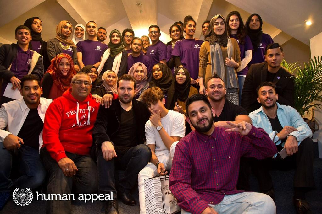 Adil_Musa1's tweet photo. @HumanAppeal Successful event raising over 50K during Sunday night for #Refugees Brilliant event organised #SOL2015 https://t.co/Nb6VbmVrrG