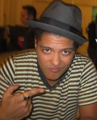 melly_hooligan's tweet photo. Have s great day ya'll. π
Enjoy this cutie π #ForeheadWrinkles #FetusBae https://t.co/NSzwR9fG9P