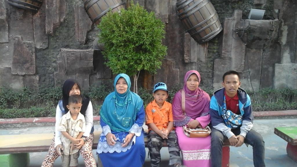 Mari piknik tegal Rita park😉