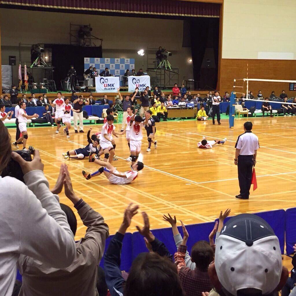 daiking3509's tweet photo. 春高予選優勝することができました！
個人としては満足なプレーができなかったけど優勝できてよかったです！！
応援してくださった方々にはほんとに感謝しています！ありがとうございました！ https://t.co/F0C5mht3eg