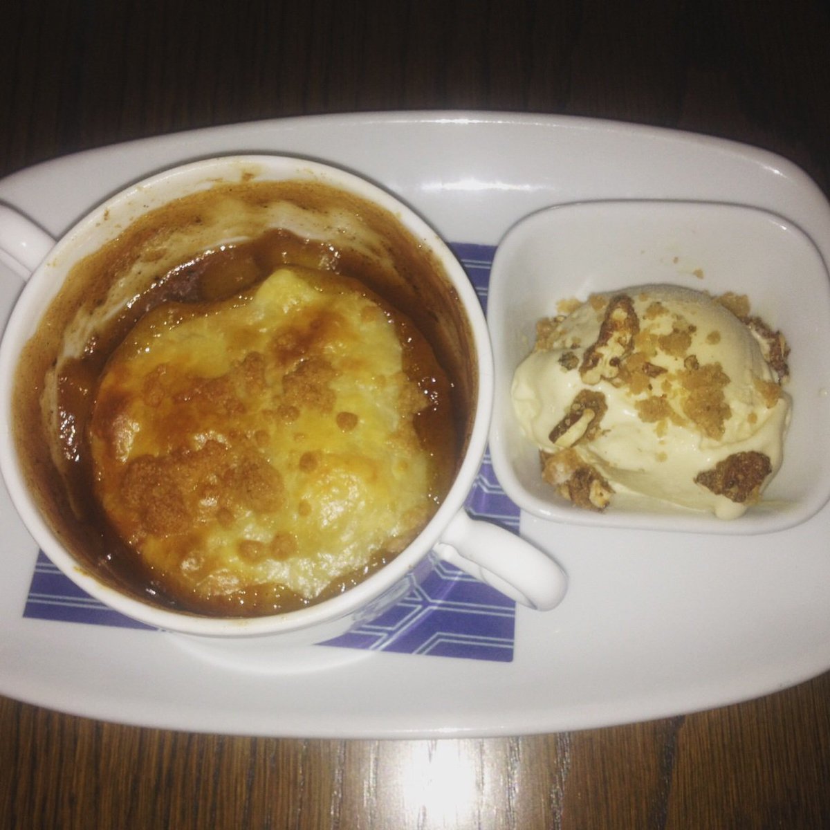 EdnaLewisFDN's tweet image. DESSERT: Southern Fruit Cobbler with a Spiced Buttermilk Ice Cream &amp;amp; Candied Pecan Streusel - Chef Maurietta Amos